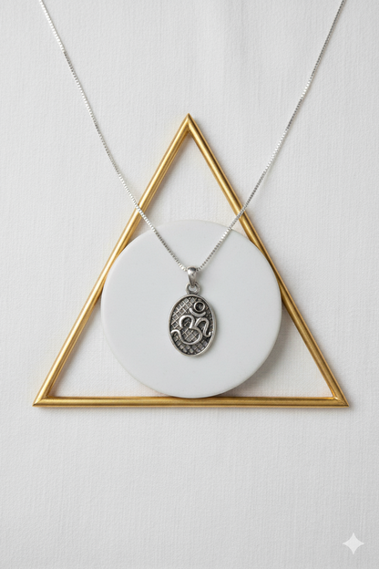 Universal Sound Neckpiece